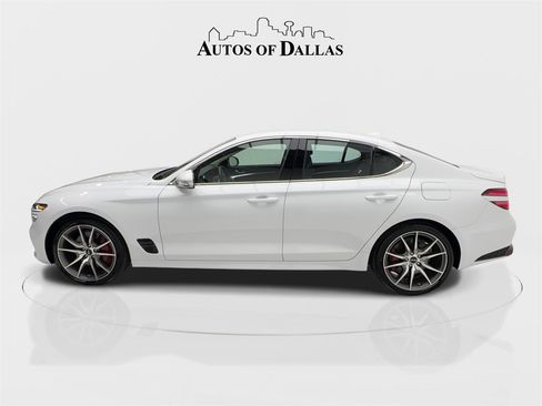 Used 2025 Genesis G70 2.5T image 6