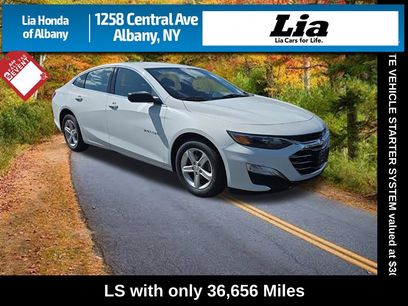Used 2022 Chevrolet Malibu LS