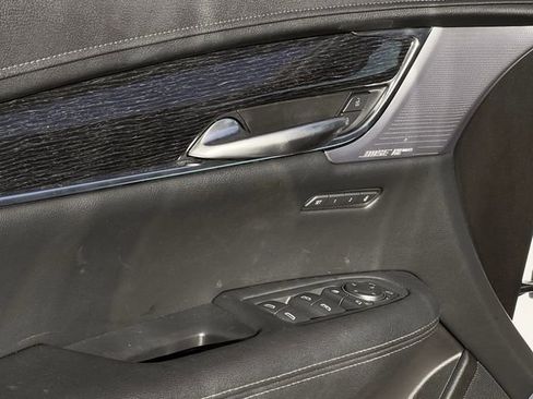 Certified 2025 Cadillac XT5 Premium Luxury image 24