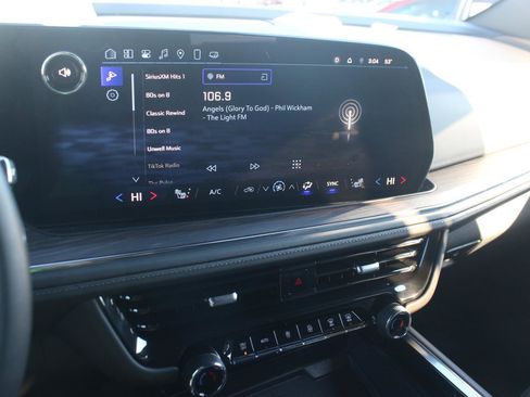 Used 2025 Chevrolet Tahoe Z71 image 24