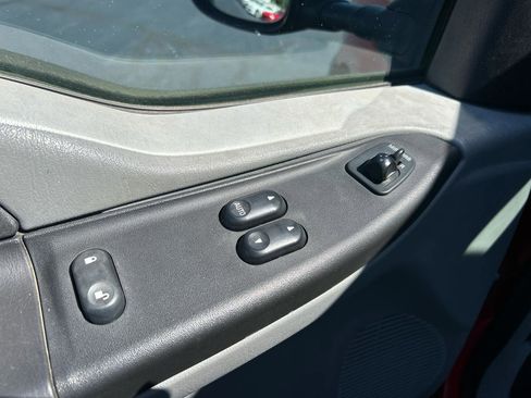 Used 2005 Ford F350 XLT AWD/4WD image 13