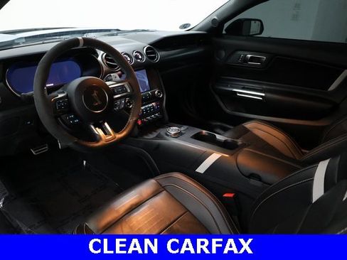 Used 2022 Ford Mustang Shelby GT500 w/ Technology Package image 12