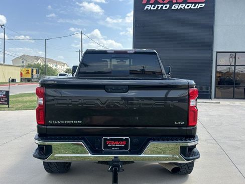 Used 2020 Chevrolet Silverado 2500 LTZ w/ LTZ Convenience Package AWD/4WD image 7
