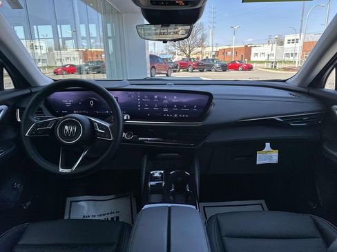 Used 2024 Buick Envision Avenir AWD/4WD image 36