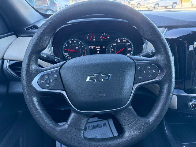 Used 2022 Chevrolet Traverse LS w/ Midnight/Sport Edition FWD image 18