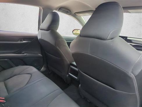 Used 2022 Toyota Camry LE image 21
