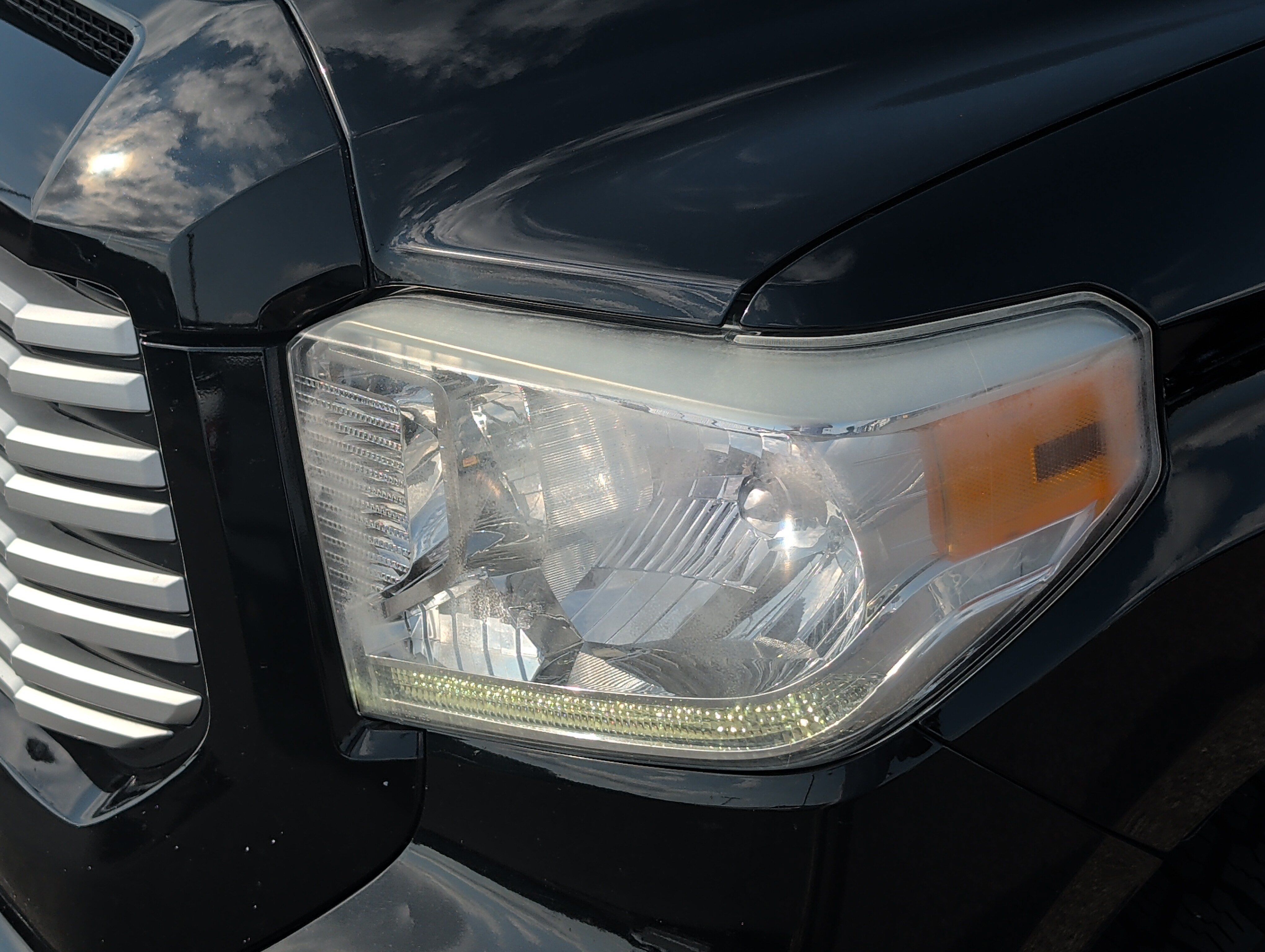 Used 2014 Toyota Tundra Platinum AWD/4WD image 16