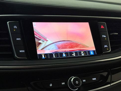 Used 2023 Buick Enclave Avenir w/ Avenir Technology Package AWD/4WD image 34