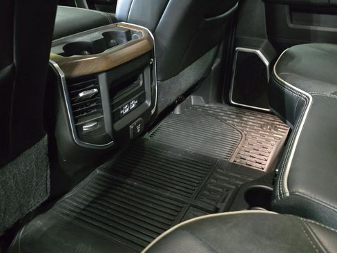 Used 2024 RAM 3500 Laramie image 19