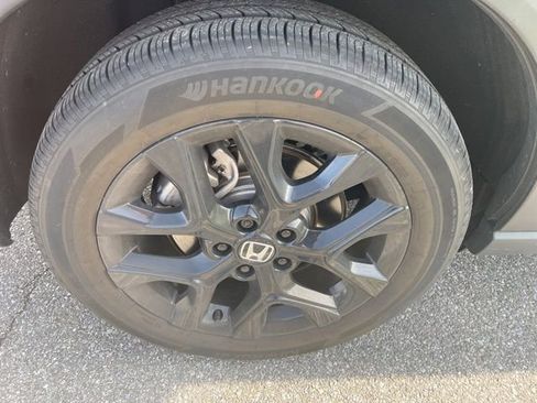 Used 2024 Honda HR-V Sport image 16