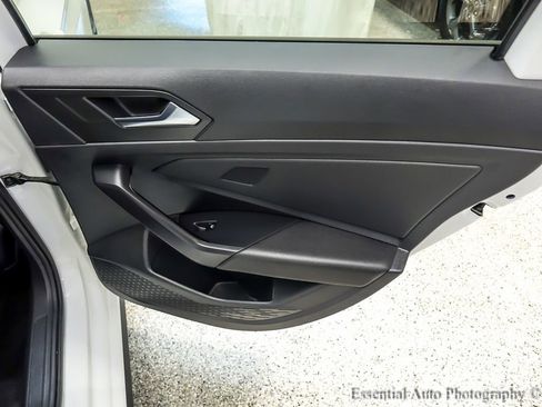 Used 2019 Volkswagen Jetta GLI image 23