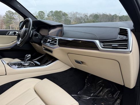 Used 2020 BMW X5 xDrive40i w/ Convenience Package image 23