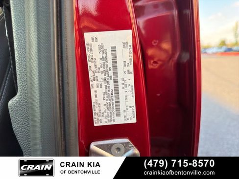 Used 2015 Ford Escape Titanium w/ Equipment Group 301A image 21