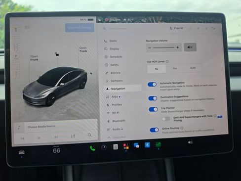 Used 2025 Tesla Model 3 Long Range RWD image 58