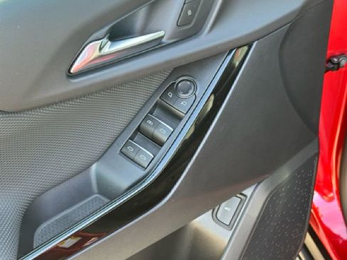 New 2026 Chevrolet Equinox RS image 11