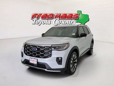 Used 2025 Ford Explorer Platinum w/ LUX Leather Package AWD/4WD image 1
