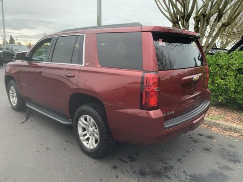 Used 2017 Chevrolet Tahoe LT w/ Luxury Package image 2