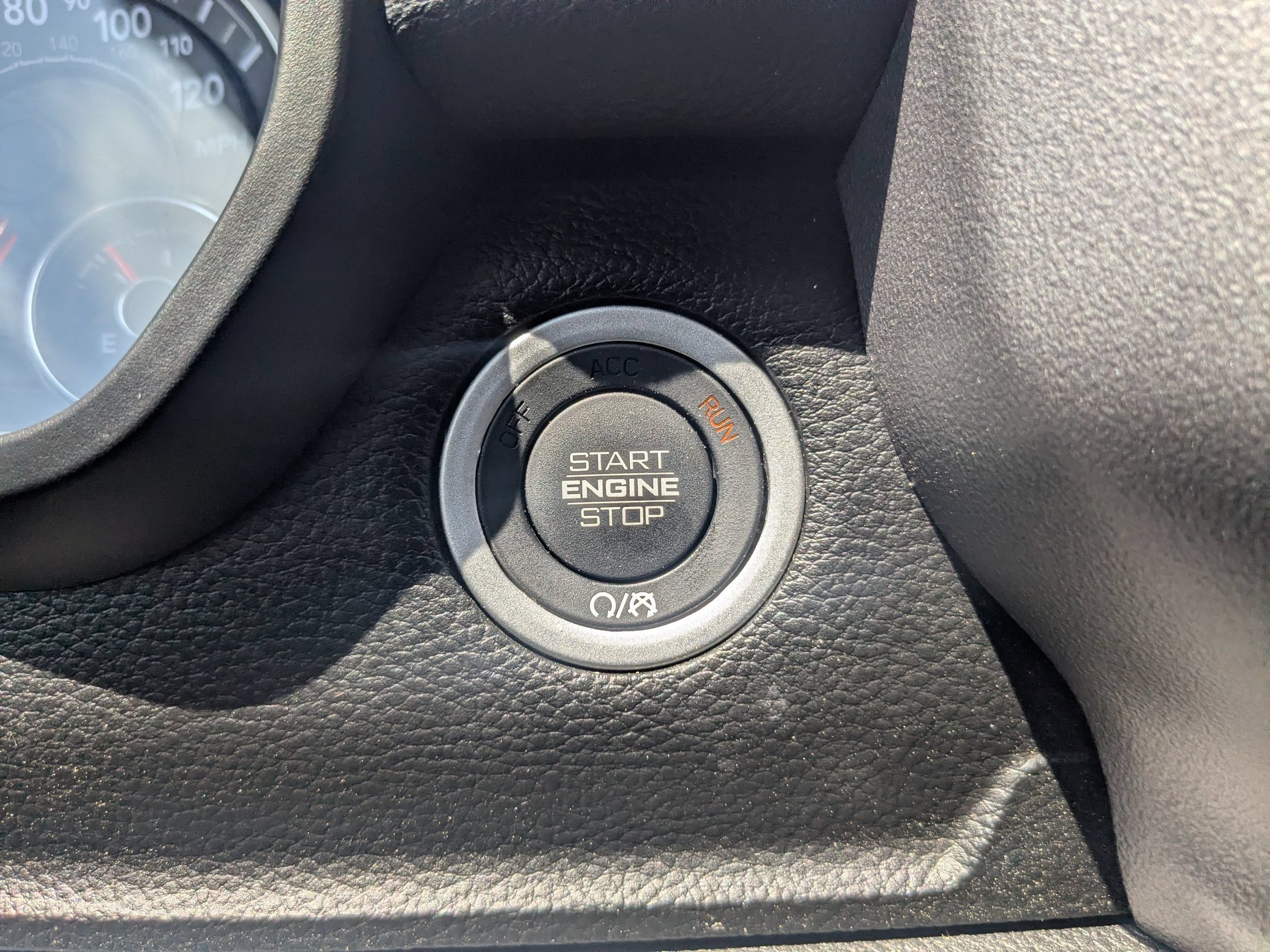 Used 2023 RAM 1500 Laramie AWD/4WD image 19