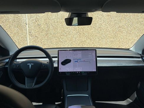 Used 2021 Tesla Model 3 Long Range AWD/4WD image 22