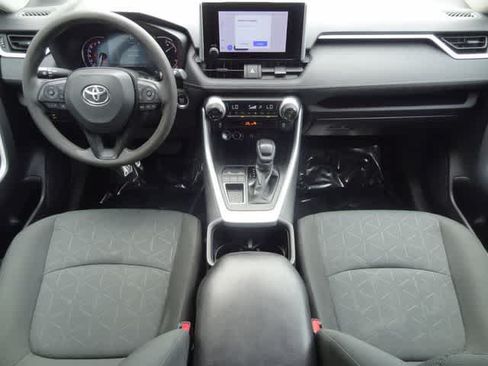 Used 2023 Toyota RAV4 XLE FWD image 13