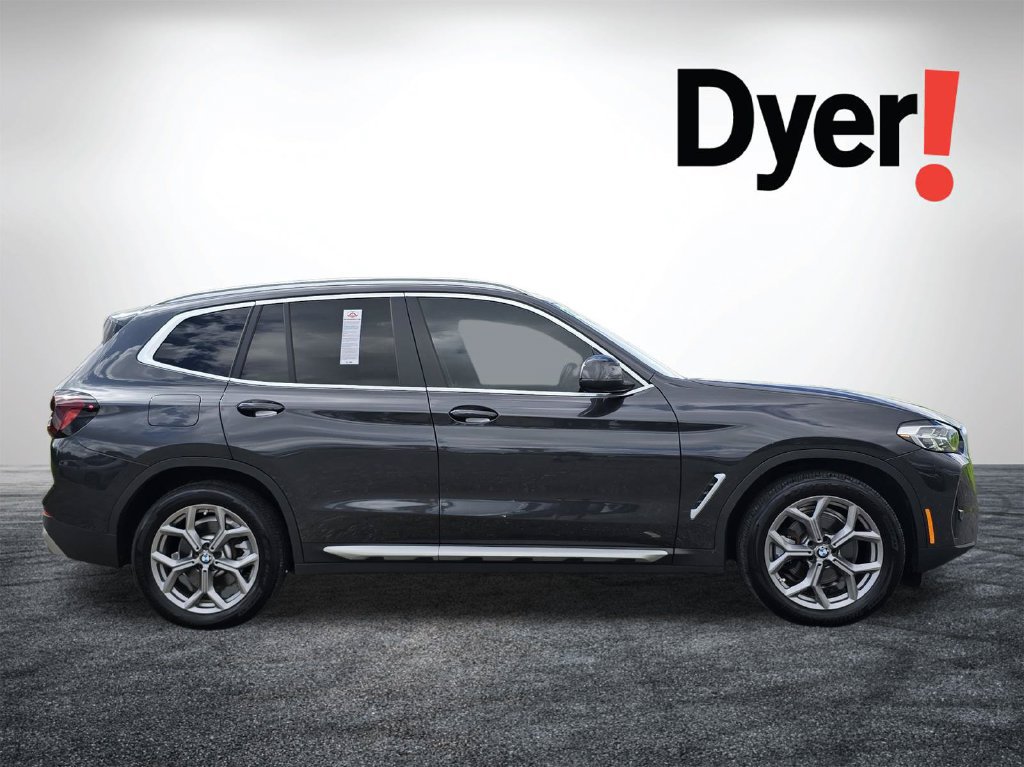 Used 2024 BMW X3 sDrive30i w/ Convenience Package RWD image 3