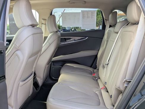 Certified 2022 Lincoln Nautilus Reserve FWD image 14