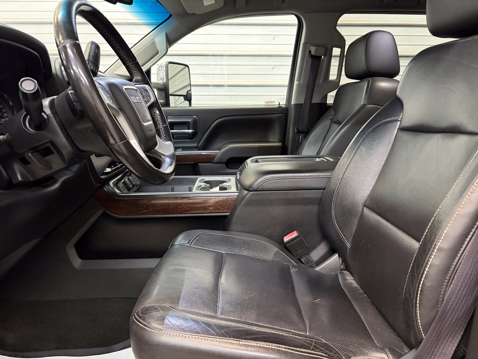 Used 2015 GMC Sierra 2500 SLT AWD/4WD image 12
