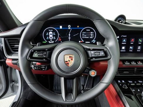 Certified 2025 Porsche 911 Carrera w/ Premium Package image 9