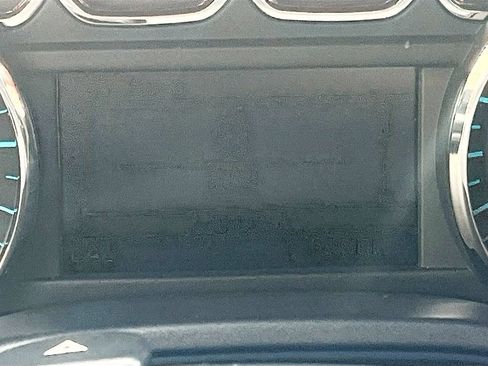 Used 2018 Chevrolet Silverado 1500 LT w/ All Star Edition AWD/4WD image 12