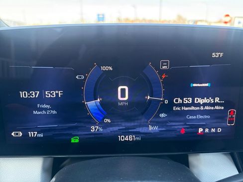 Used 2025 Chevrolet Equinox EV LT w/ Convenience Package image 15