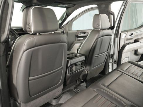 Used 2024 GMC Sierra 1500 AT4X w/ AT4X AEV Edition AWD/4WD image 57