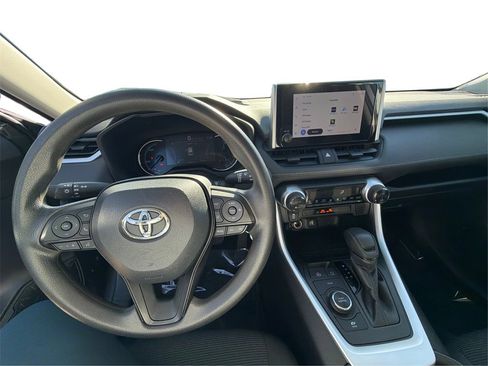 Used 2024 Toyota RAV4 LE image 30