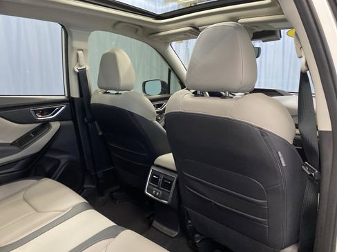 Used 2024 Subaru Forester Limited image 35