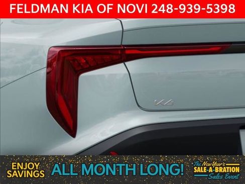 New 2026 Kia K4 LXS image 11