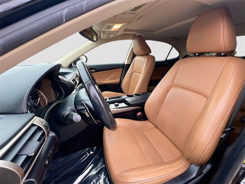 Used 2014 Lexus IS 250 image 19