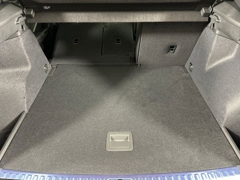 New 2025 Audi Q3 2.0T Premium image 14