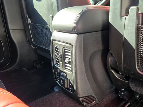 Used 2024 Dodge Durango SRT AWD/4WD image 27