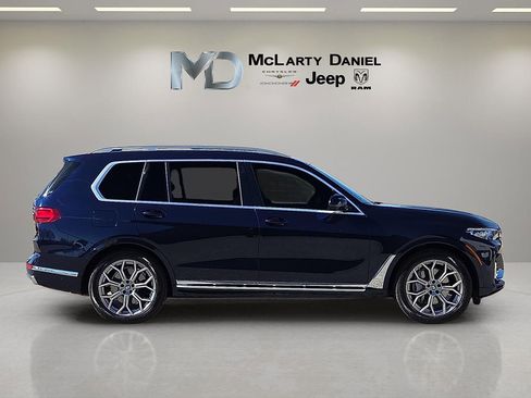 Used 2021 BMW X7 xDrive40i w/ Luxury Seating Package image 6