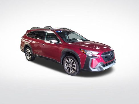 Certified 2024 Subaru Outback Touring AWD/4WD image 8