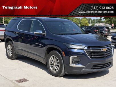 Used 2023 Chevrolet Traverse LT