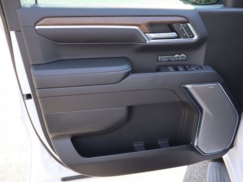 Certified 2024 Chevrolet Silverado 1500 High Country w/ High Country Premium Package image 13