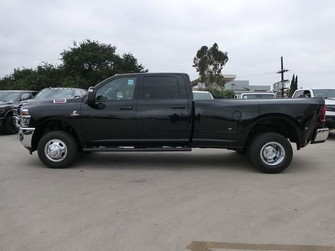 New 2026 RAM 3500 Tradesman image 5