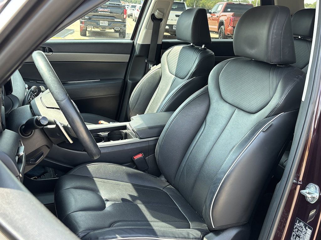 Used 2023 Hyundai Palisade SEL w/ Cargo Package FWD image 7