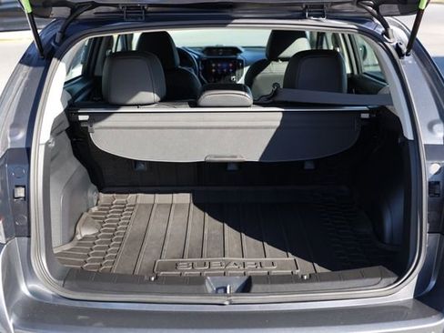 Used 2022 Subaru Impreza 2.0i Limited w/ Popular Package #2 image 10