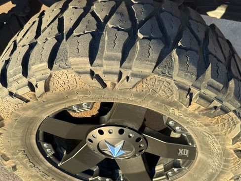 Used 2001 HUMMER H1 4-Door Hard Top image 7