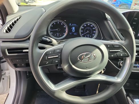 Used 2023 Hyundai Sonata SE FWD image 24
