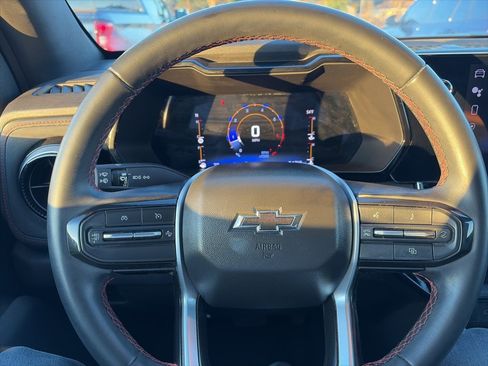 Used 2023 Chevrolet Colorado Z71 w/ Z71 Convenience Package 2 image 14