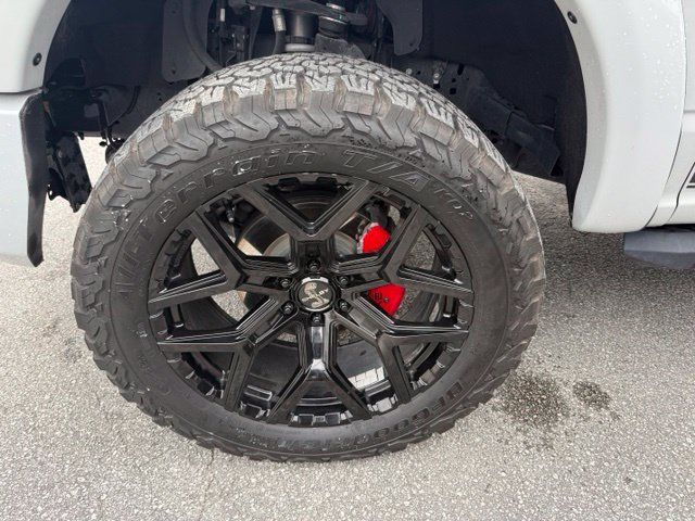 Used 2023 Ford F150 Lariat w/ Equipment Group 502A High AWD/4WD image 5