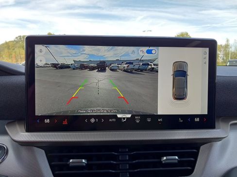 New 2026 Ford Explorer Active image 22