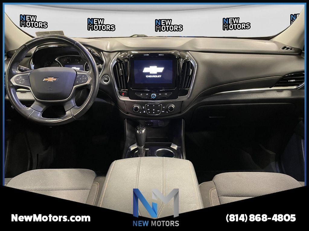 Used 2020 Chevrolet Traverse LT AWD/4WD image 10